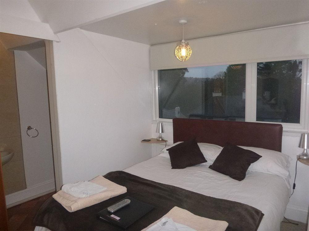 فندق Oasis House فالموث المظهر الخارجي الصورة