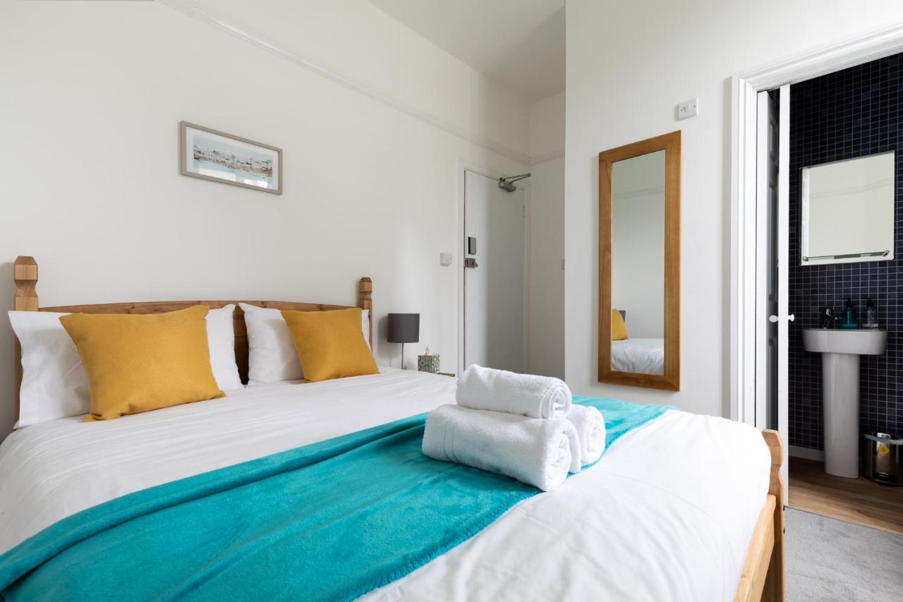 فندق Oasis House فالموث المظهر الخارجي الصورة